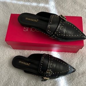 Brand new - Shoedazzle flats - black - woman’s size 9